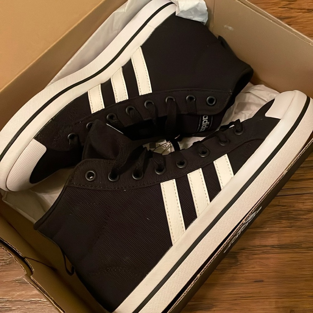 Adidas Bravada mid
